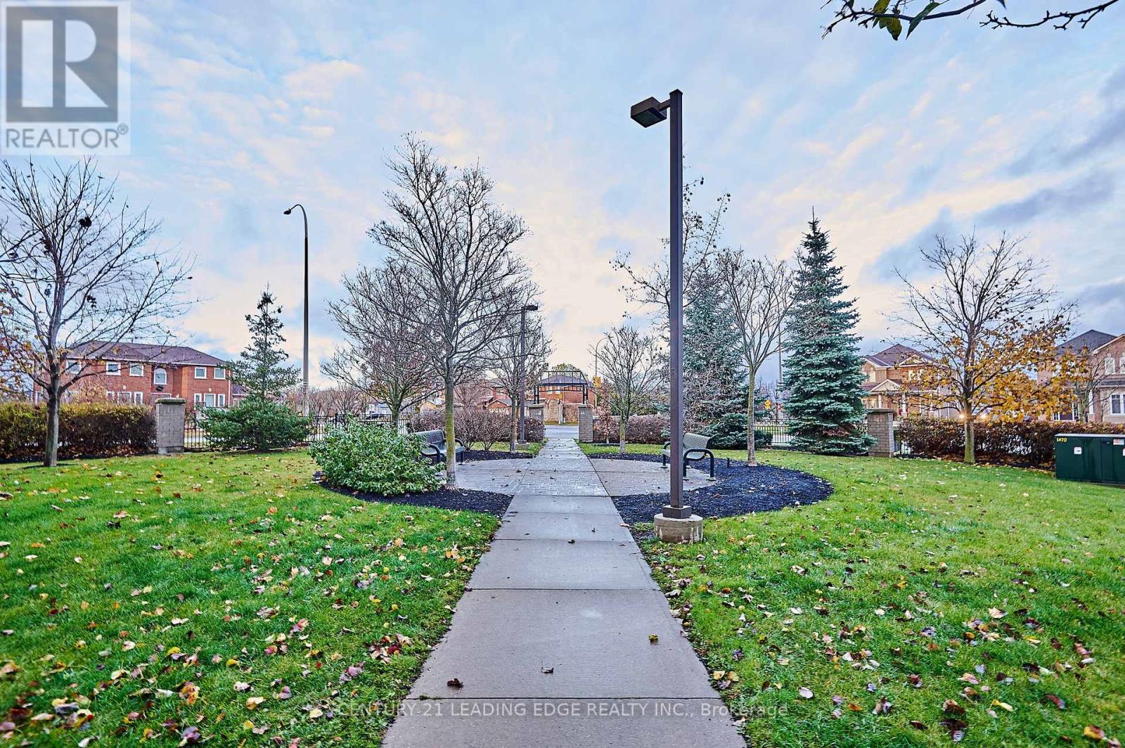 #2 -112 PETRA WAY