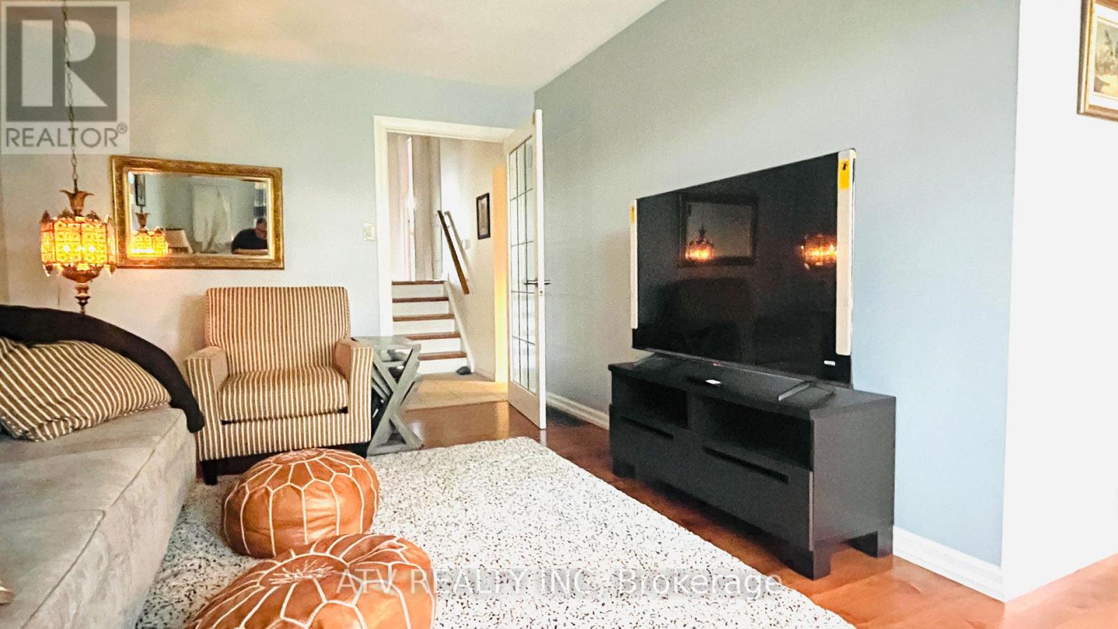 696 BALATON AVE
