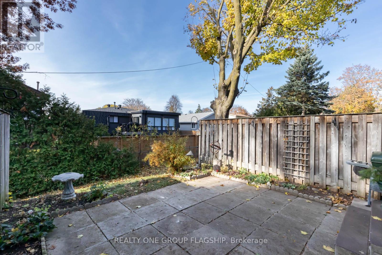 #22 -15 MICHAEL BLVD, #22