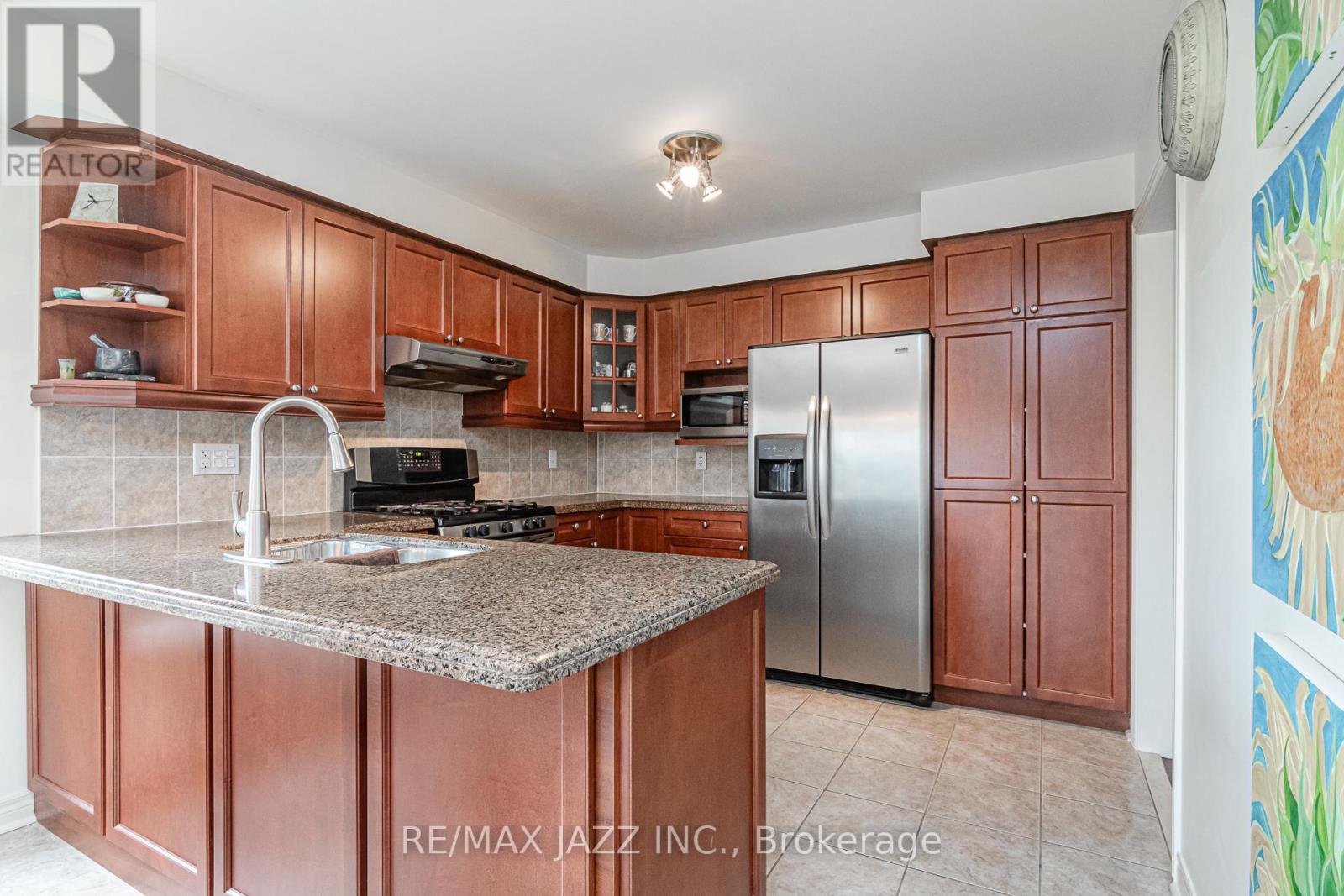 31 SEARELL AVE