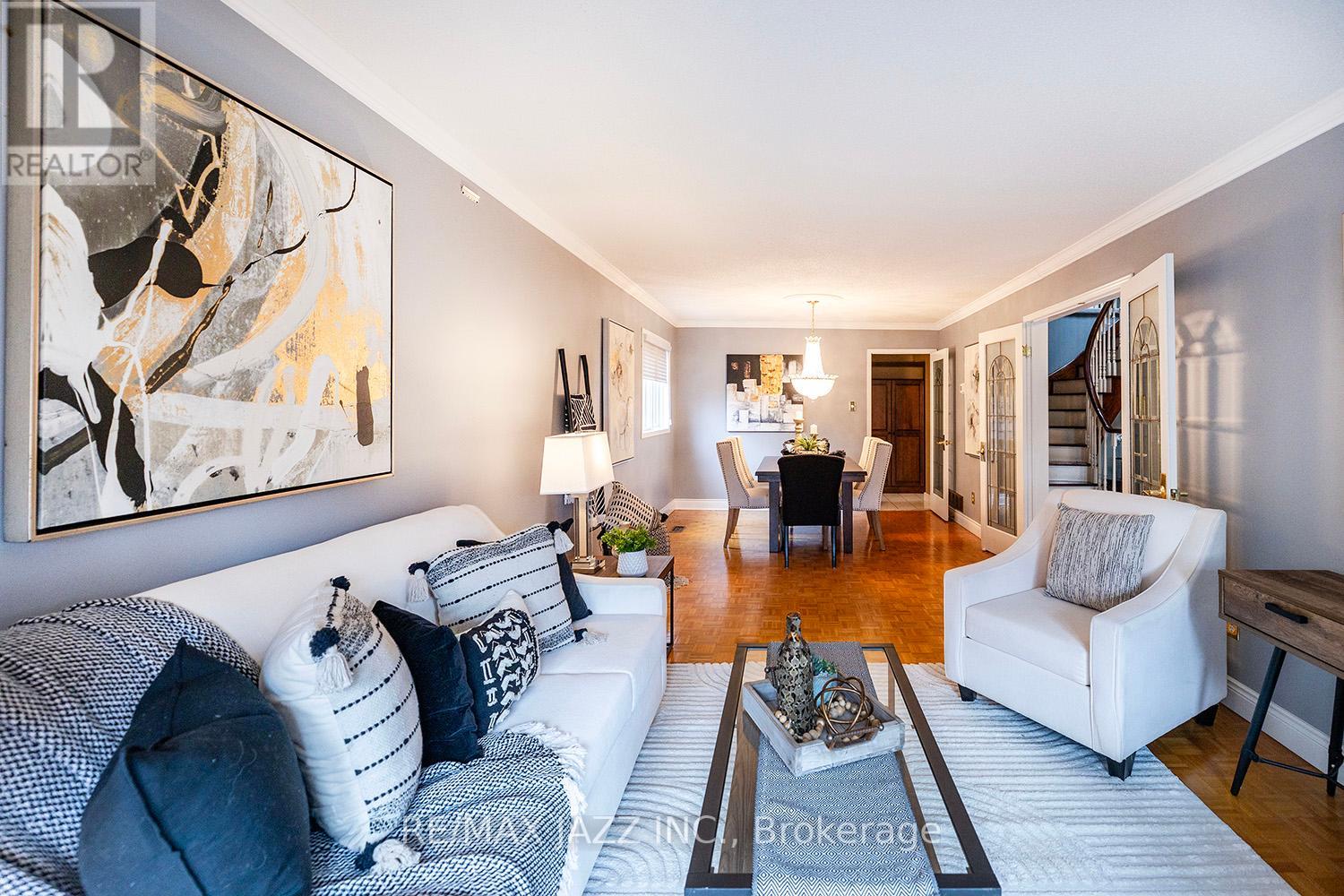 85 STRATTON CRES