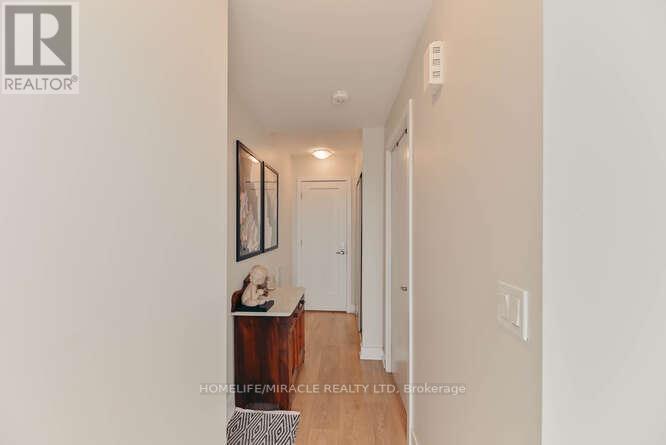 #TH21 -1245 BAYLY ST, #Th21