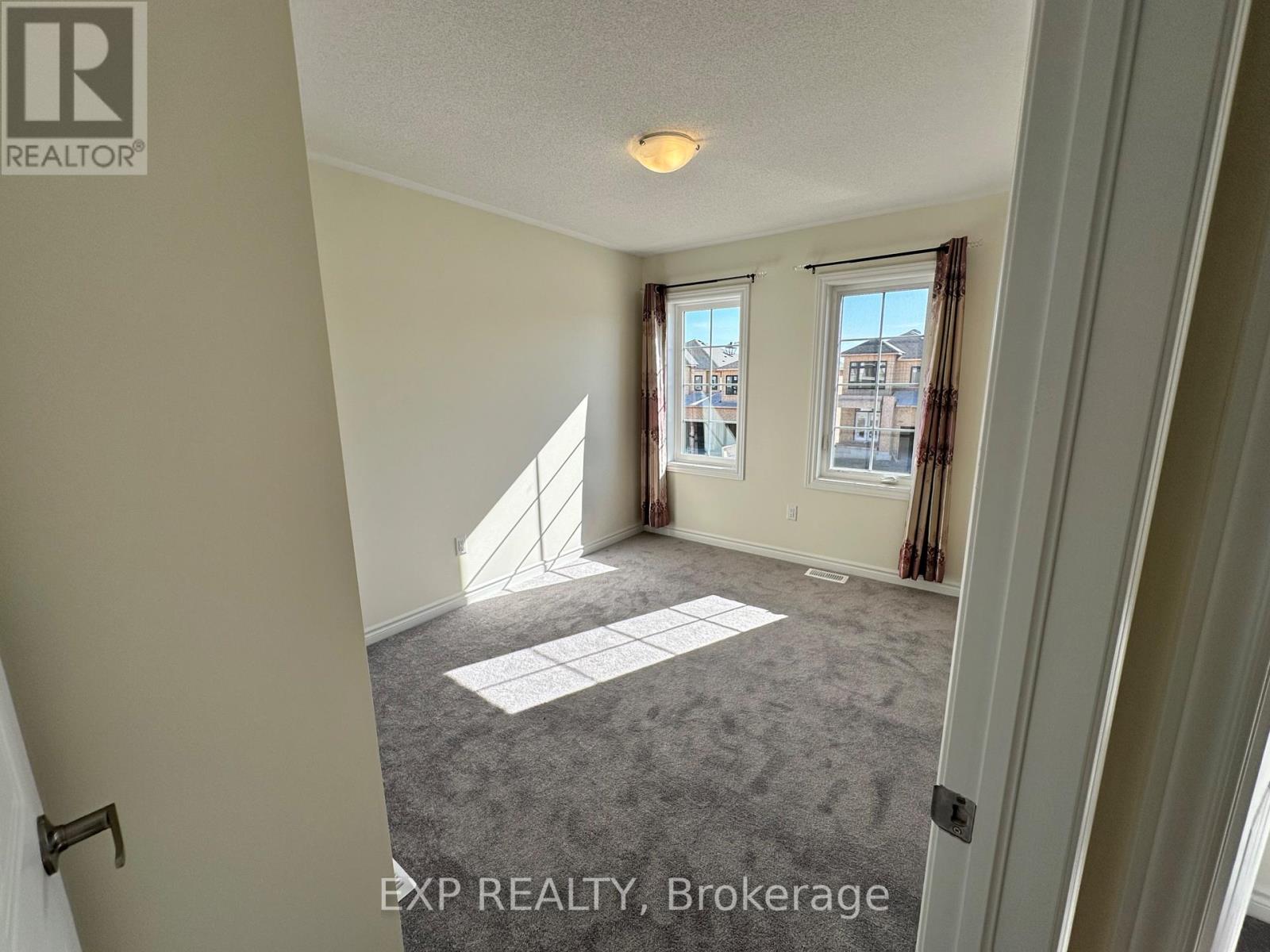 1194 REXTON DR