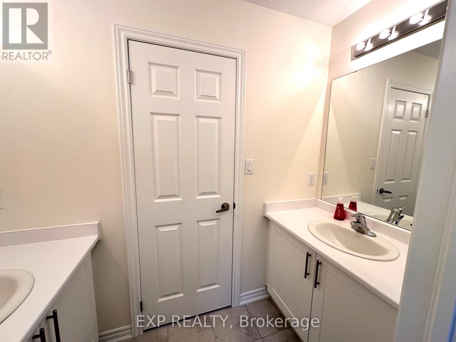 1194 REXTON DR