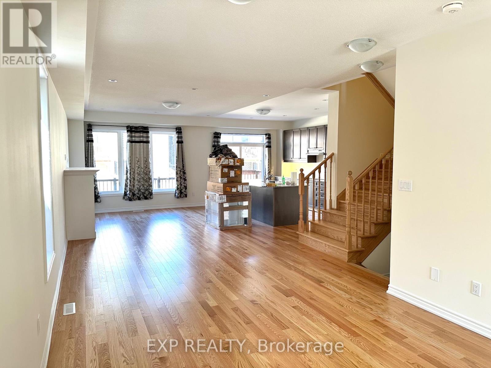 1194 REXTON DR