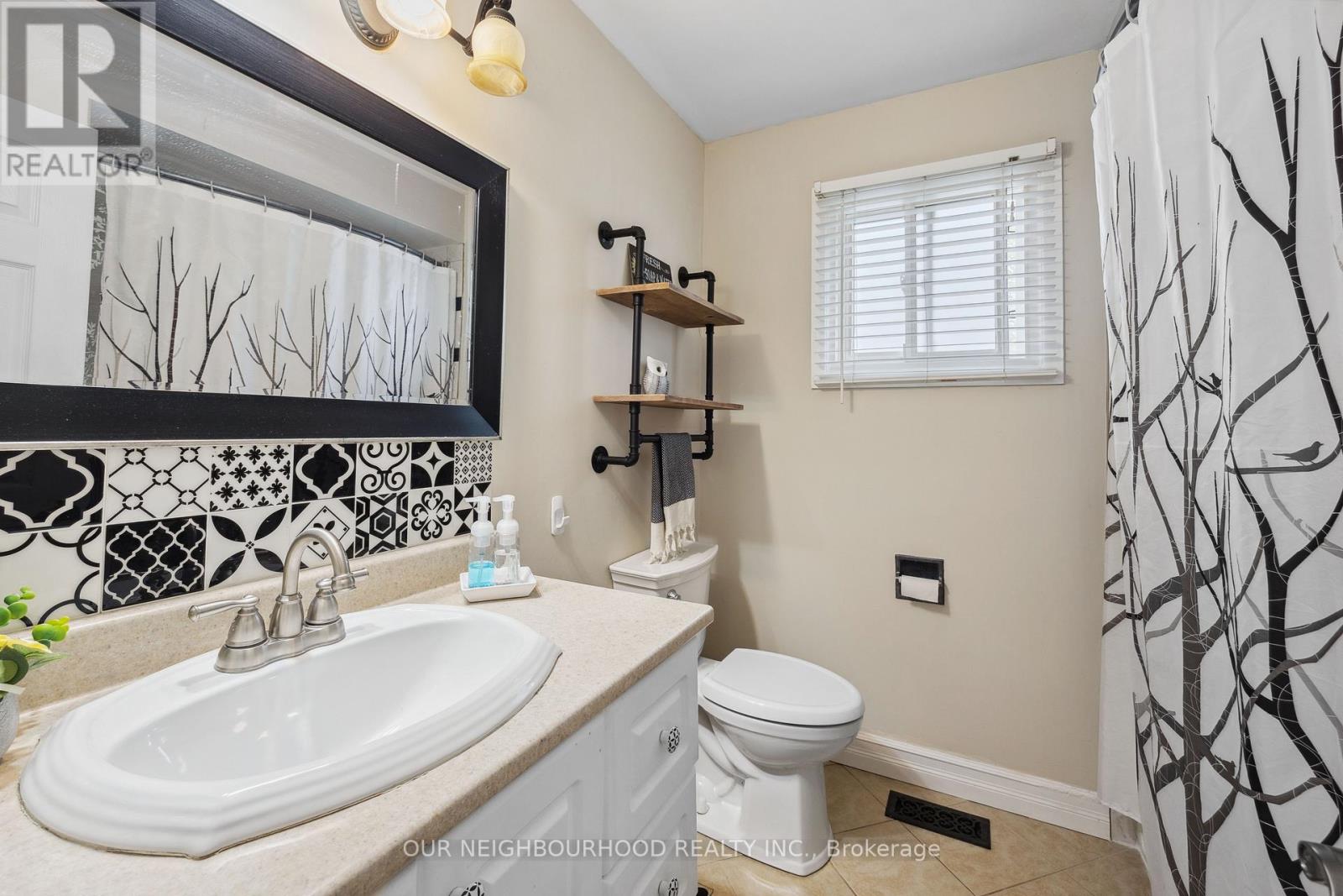 578 PONDTAIL CRT