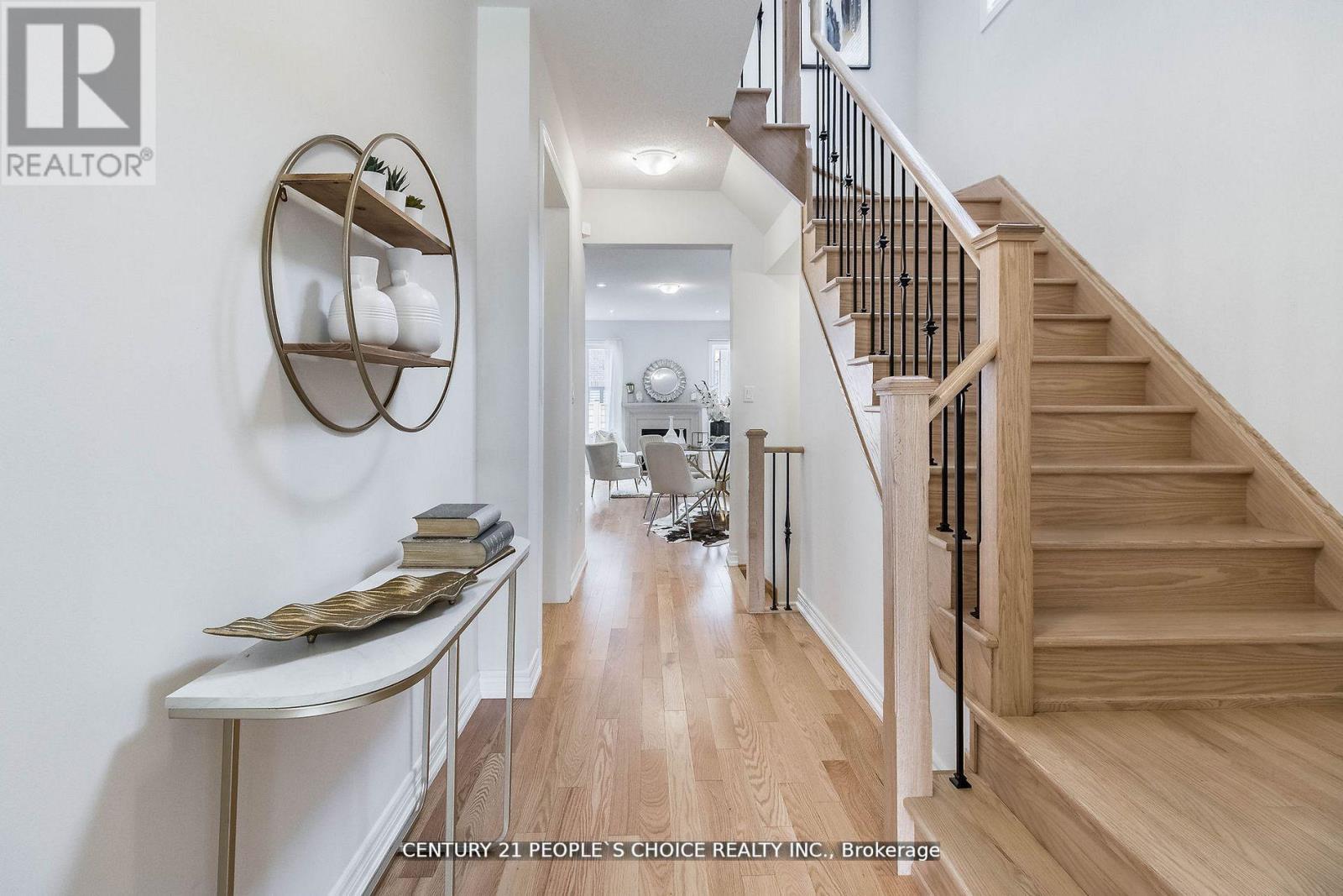 24 MULGRAVE ST