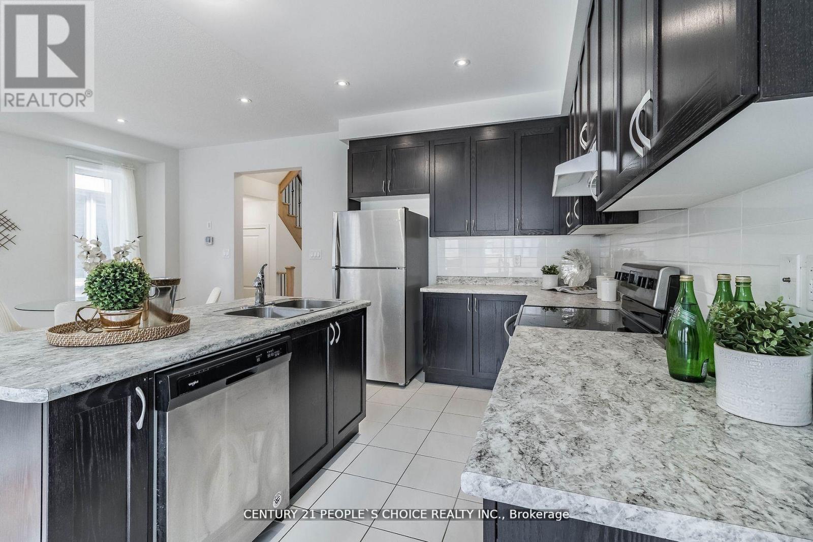 24 MULGRAVE ST