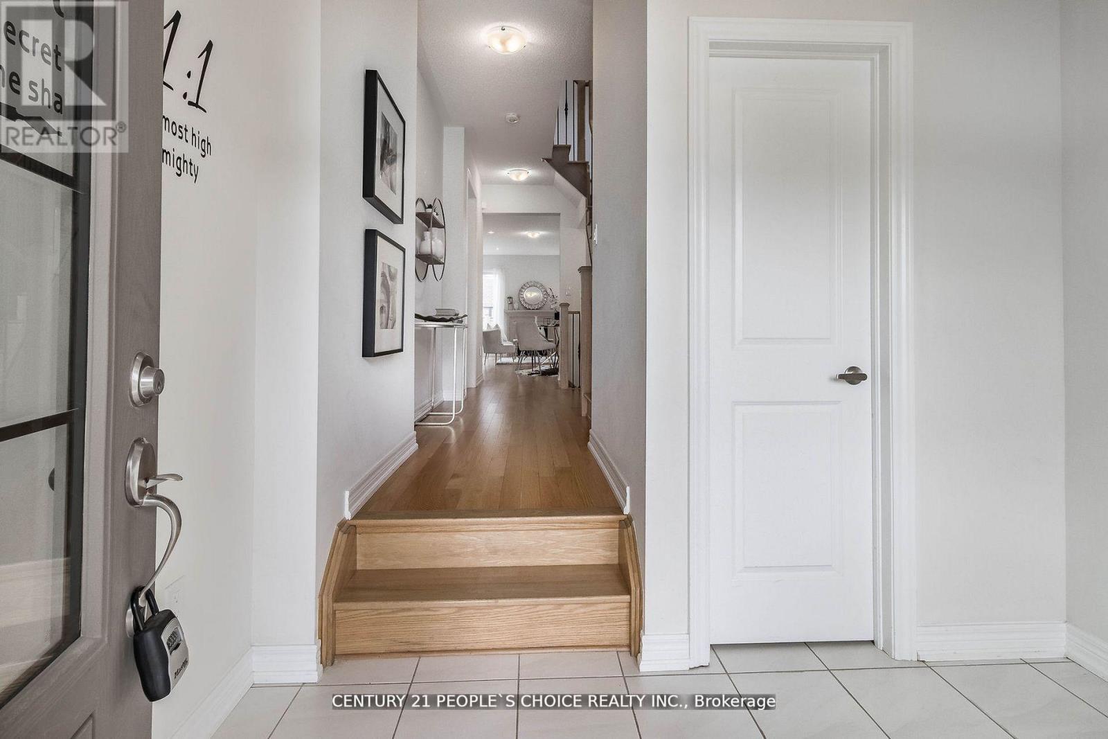 24 MULGRAVE ST