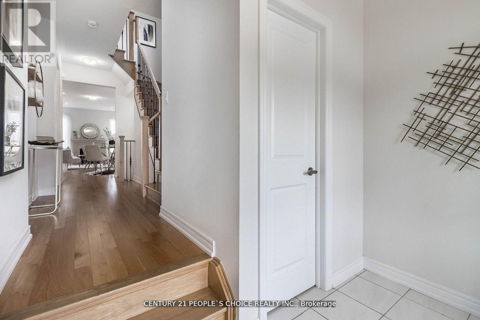24 MULGRAVE ST