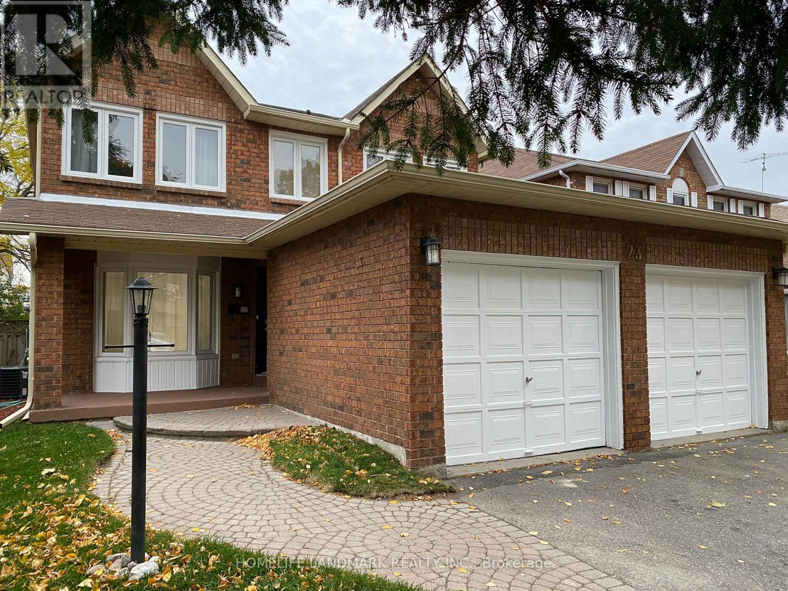 23 HILLING DR