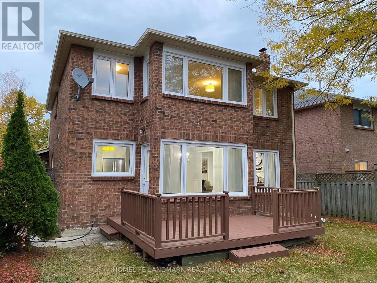 23 HILLING DR