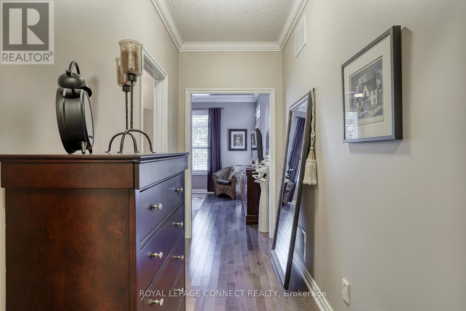 467 ROUGEMOUNT DR