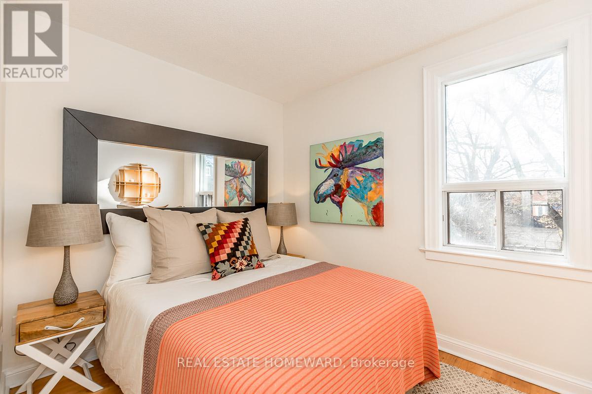 240 GREENWOOD AVE