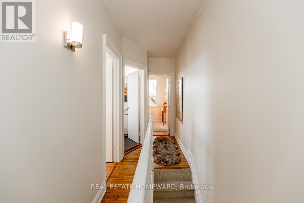 240 GREENWOOD AVE