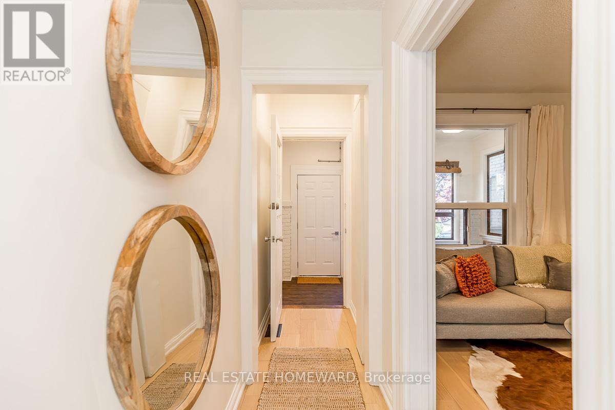 240 GREENWOOD AVE