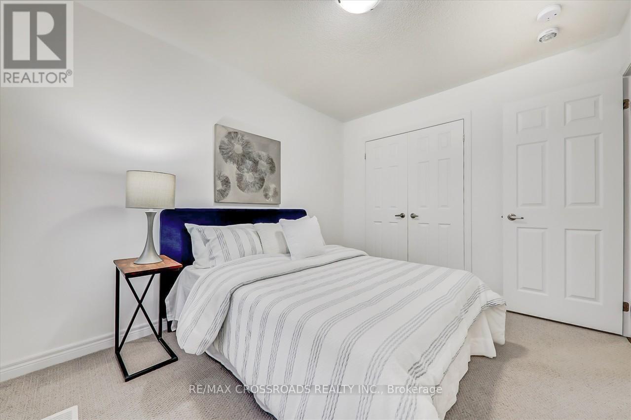 2429 FLORENTINE PL