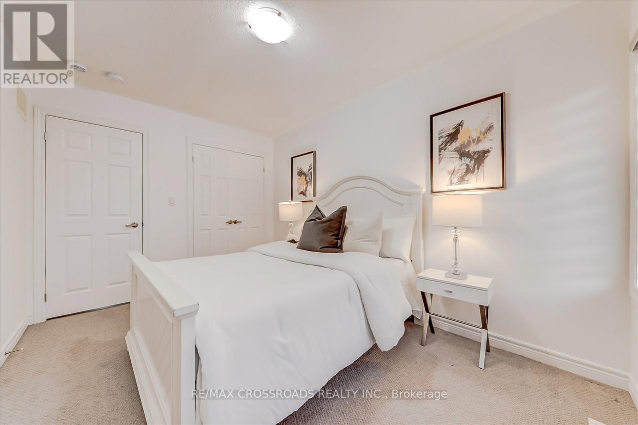 2429 FLORENTINE PL