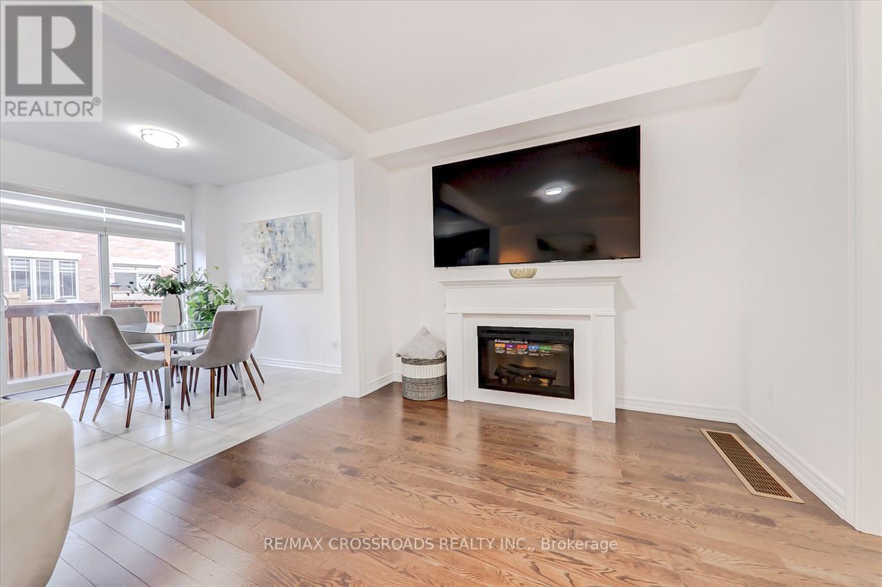 2429 FLORENTINE PL