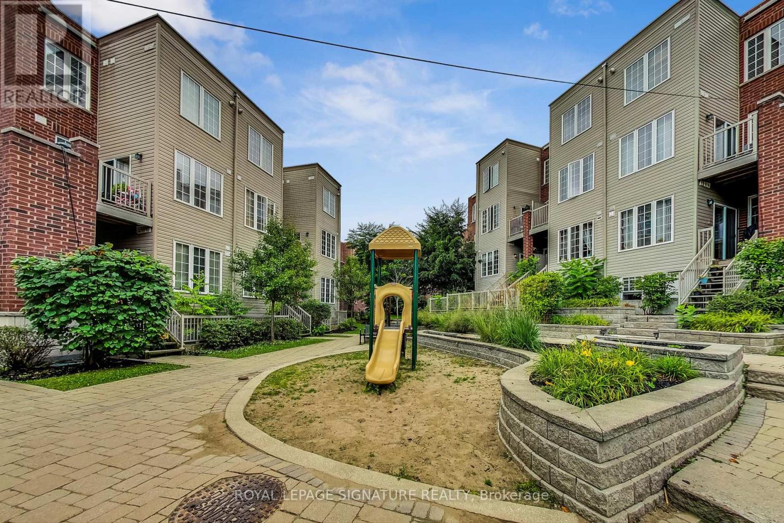 #65 -397 BEECHGROVE DR, #65
