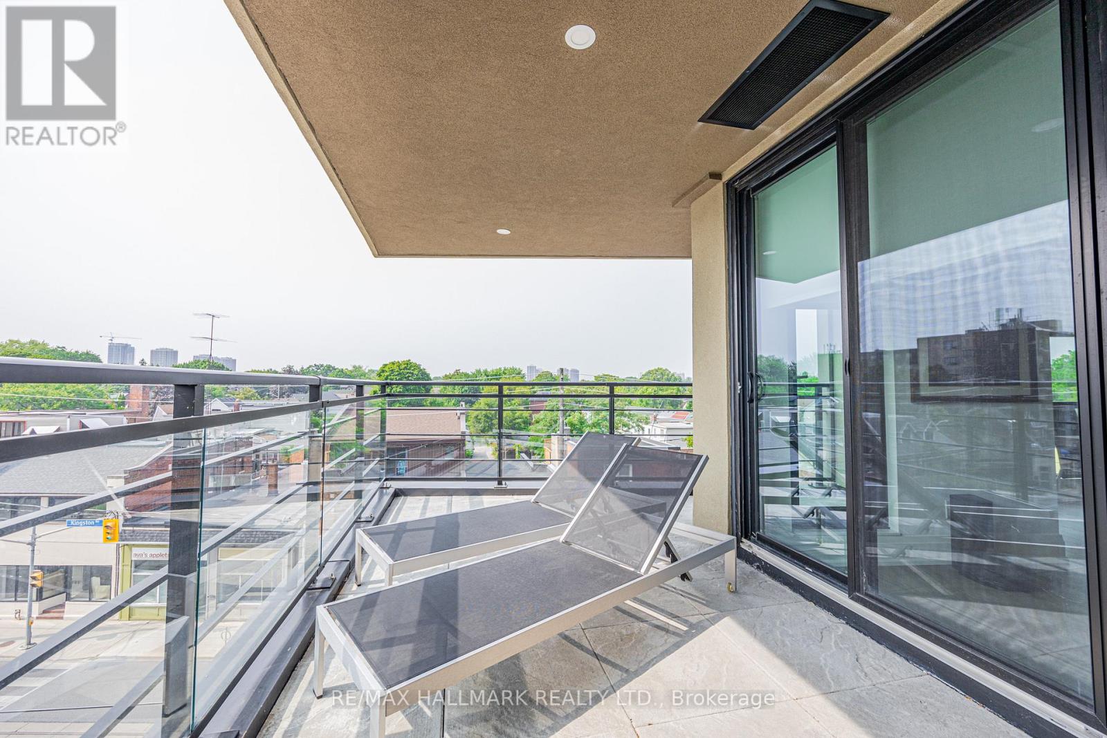 #401 -365 BEECH AVE, #401