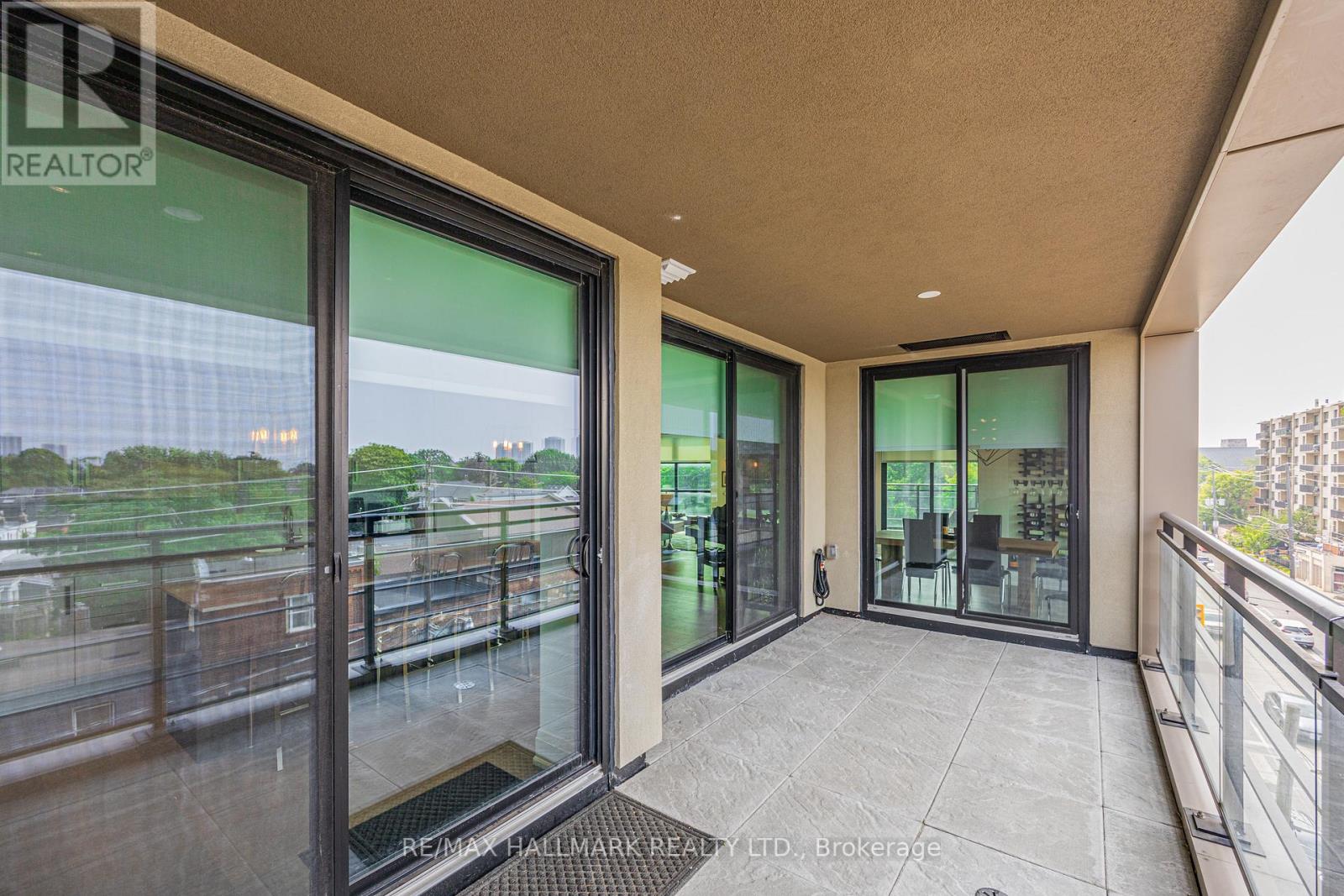 #401 -365 BEECH AVE, #401