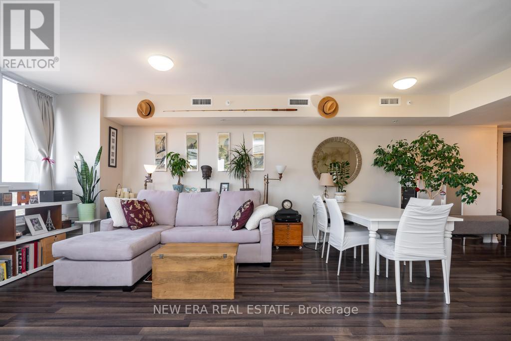 #701 -280 DONLANDS AVE, #701