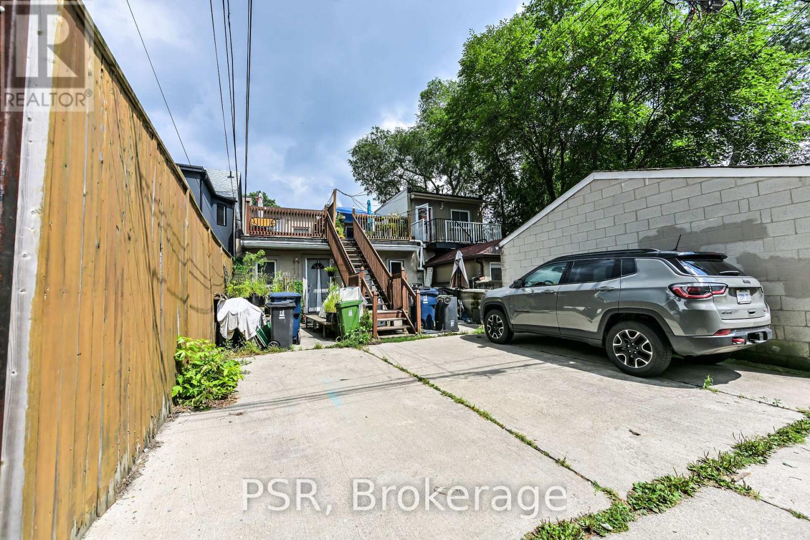 640 PAPE AVE