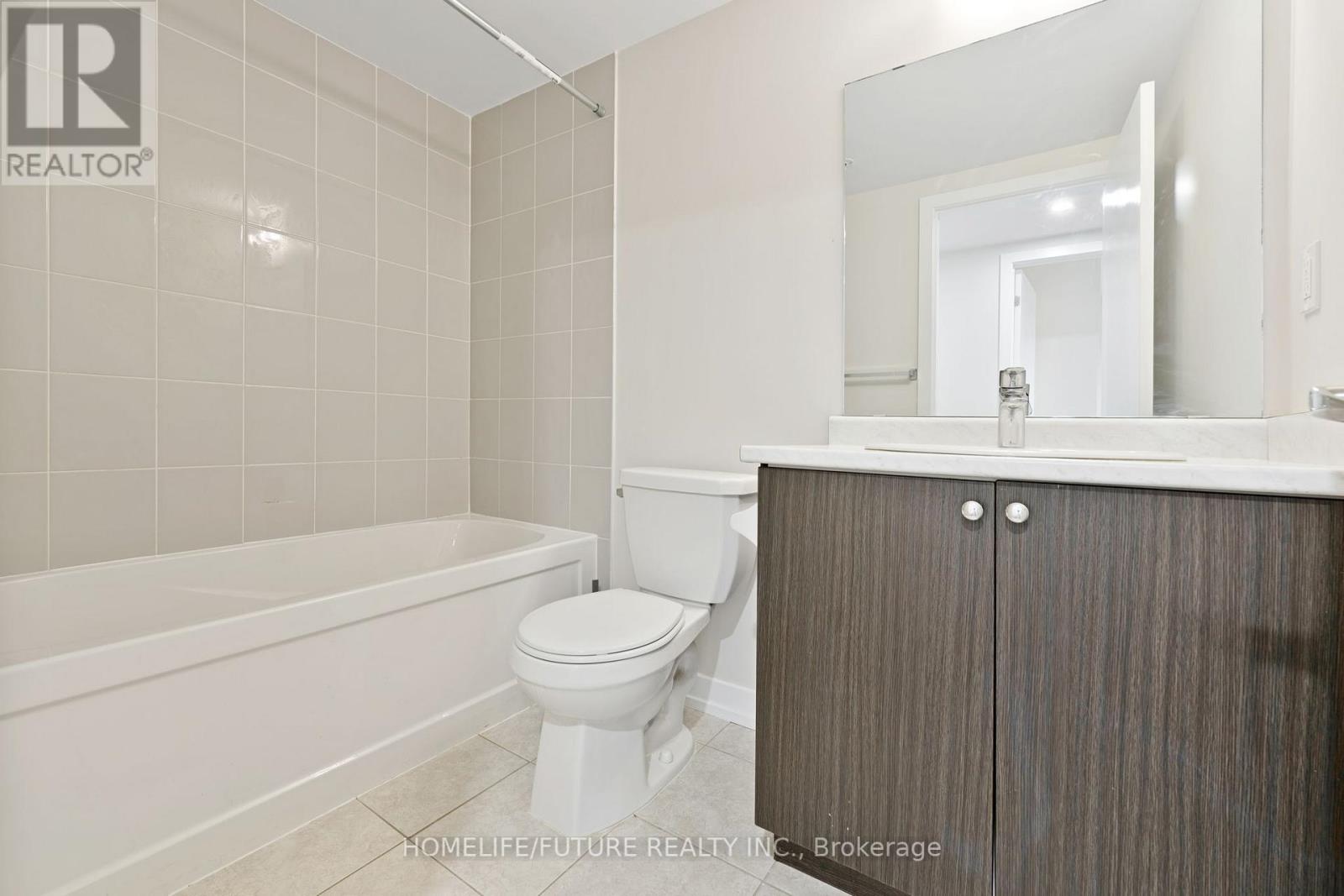 #404 -1555 KINGSTON RD, #404
