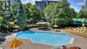 #536 -25 BAMBURG CIRC, #536