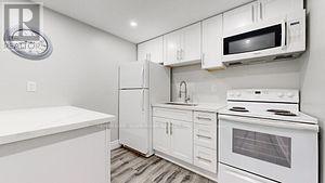 380 VANCOUVER CRES