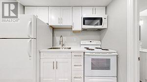 380 VANCOUVER CRES