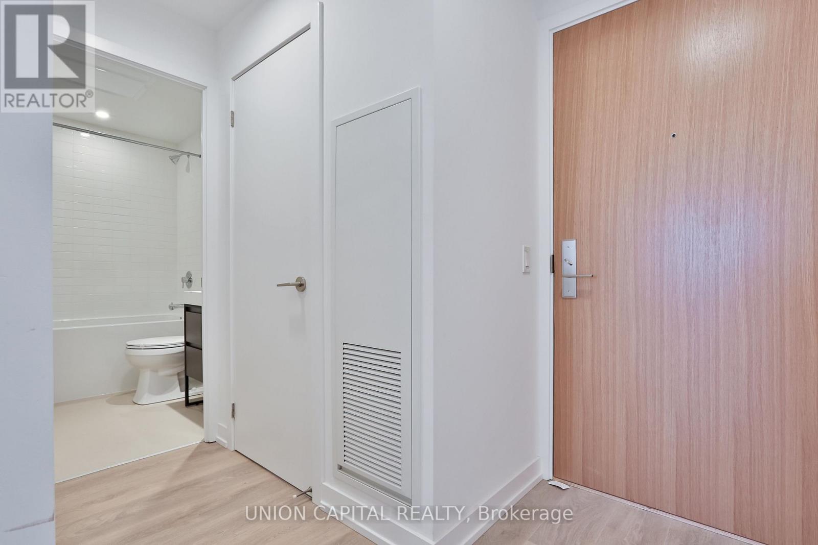 #616 -150 LOGAN AVE, #616