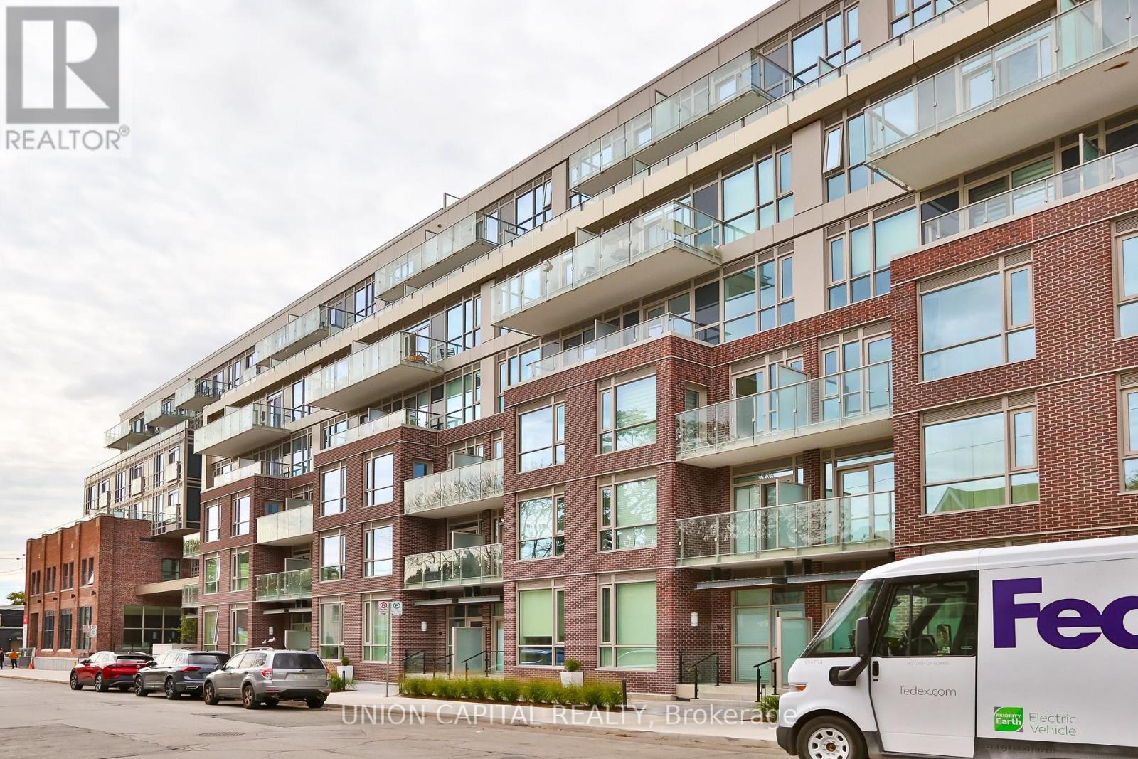 #616 -150 LOGAN AVE, #616