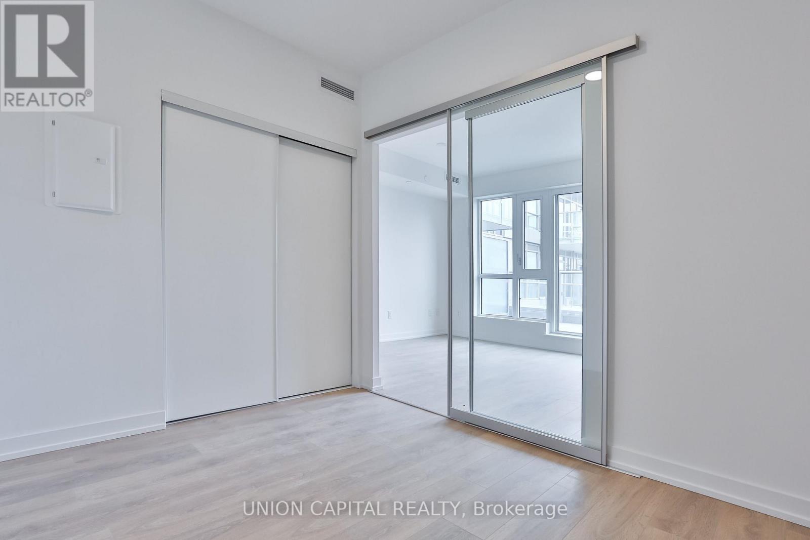 #616 -150 LOGAN AVE, #616