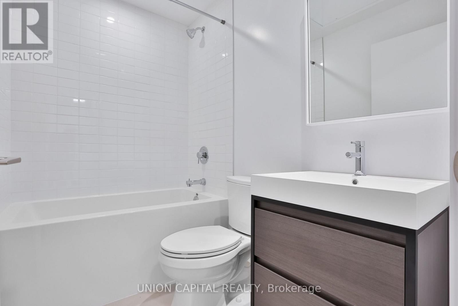 #616 -150 LOGAN AVE, #616