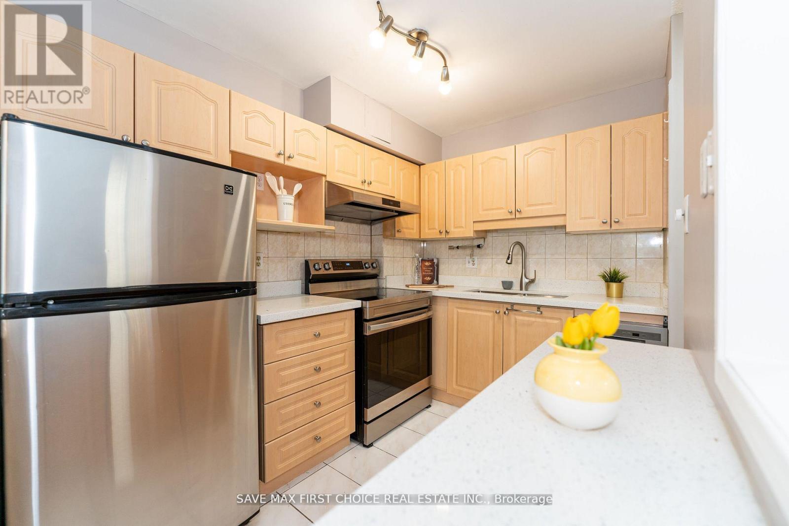 #106 -2500 BRIDLETOWNE CIRC, #106