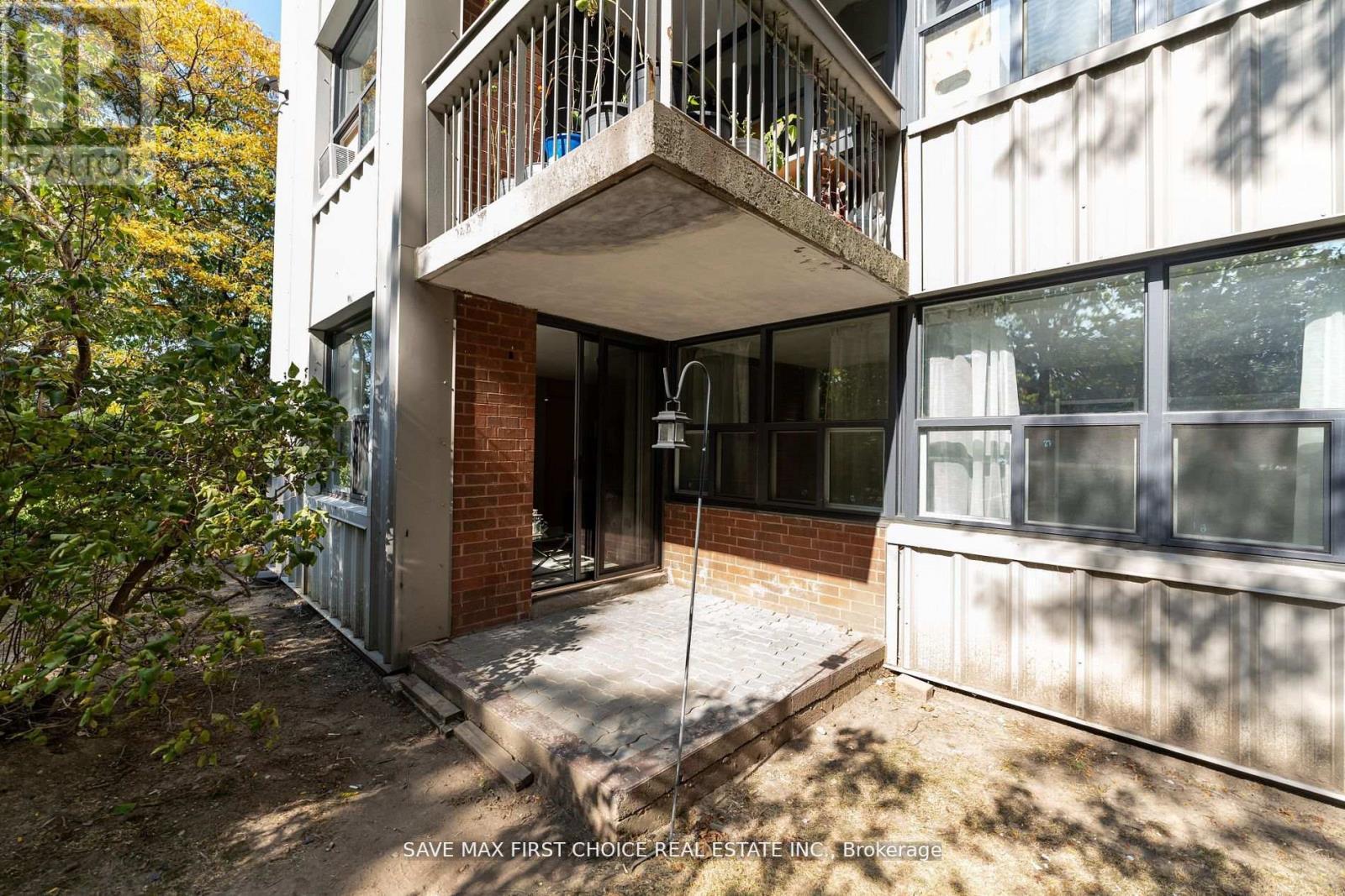 #106 -2500 BRIDLETOWNE CIRC, #106