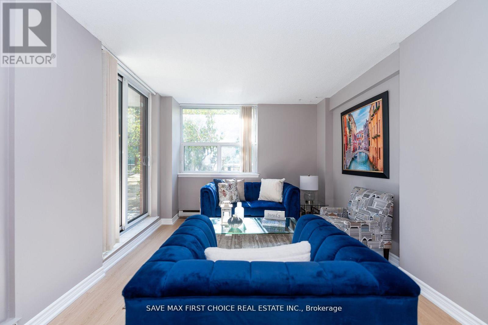 #106 -2500 BRIDLETOWNE CIRC, #106