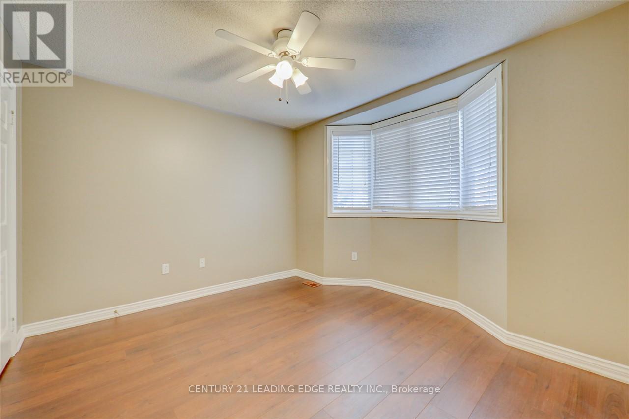 #MAIN -8 WOODCOCK AVE, #Main