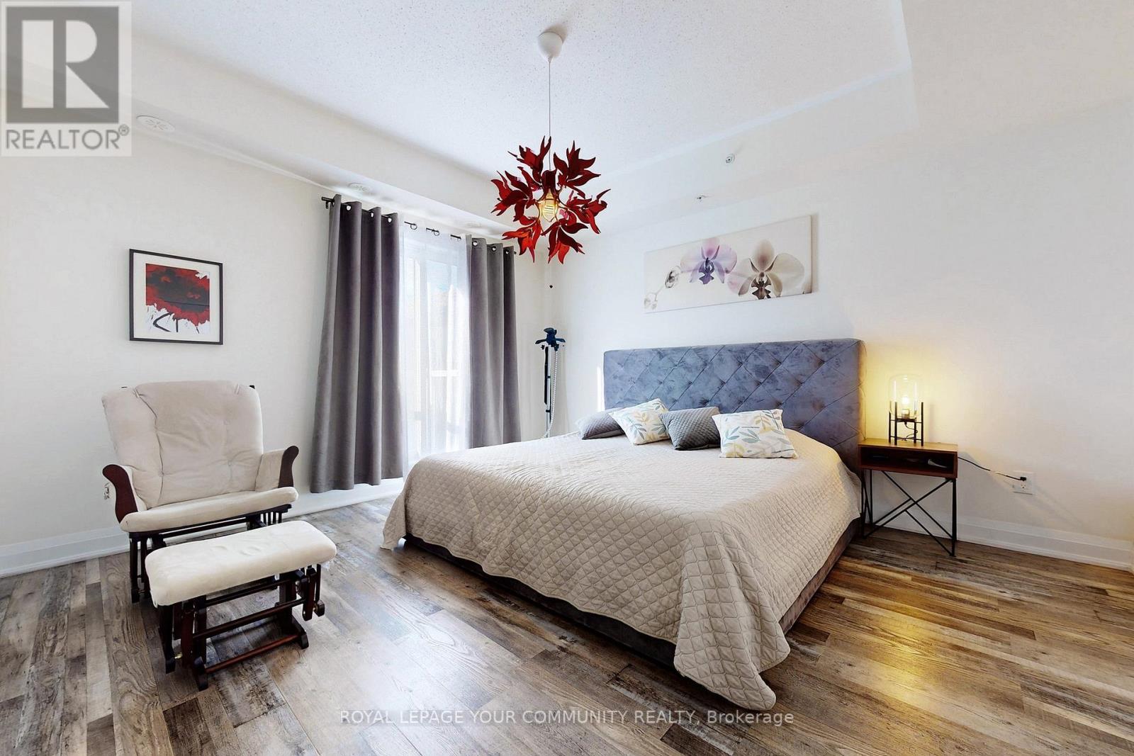 #9 -1870 ALTONA RD, #9