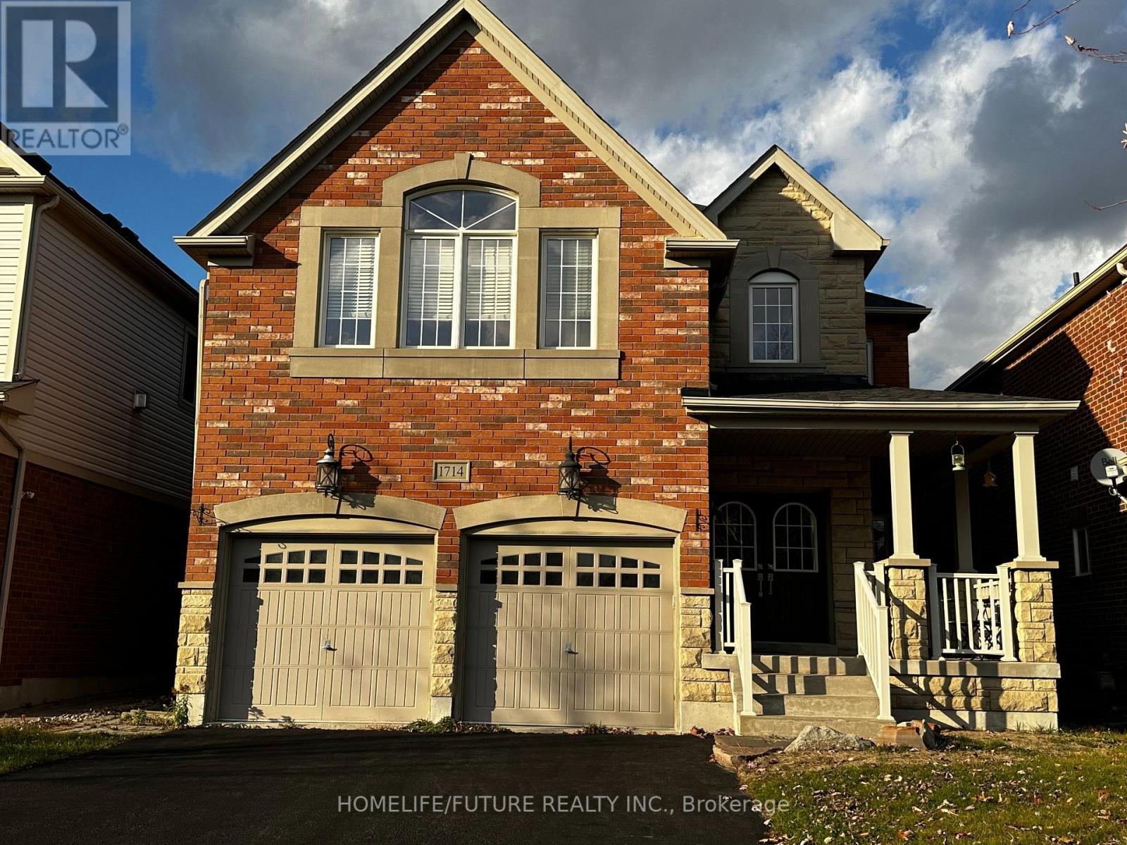 1714 ESTERBROOK DR