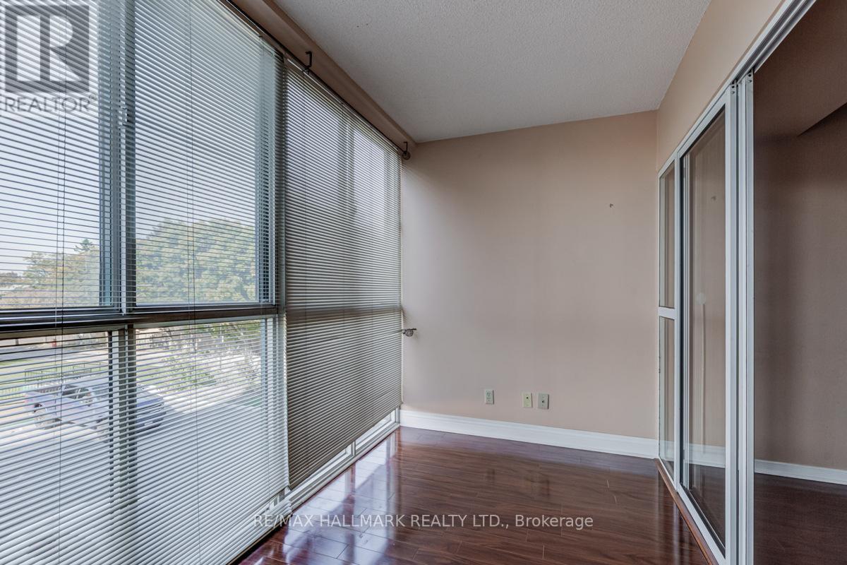 #205 -1665 PICKERING PKWY, #205