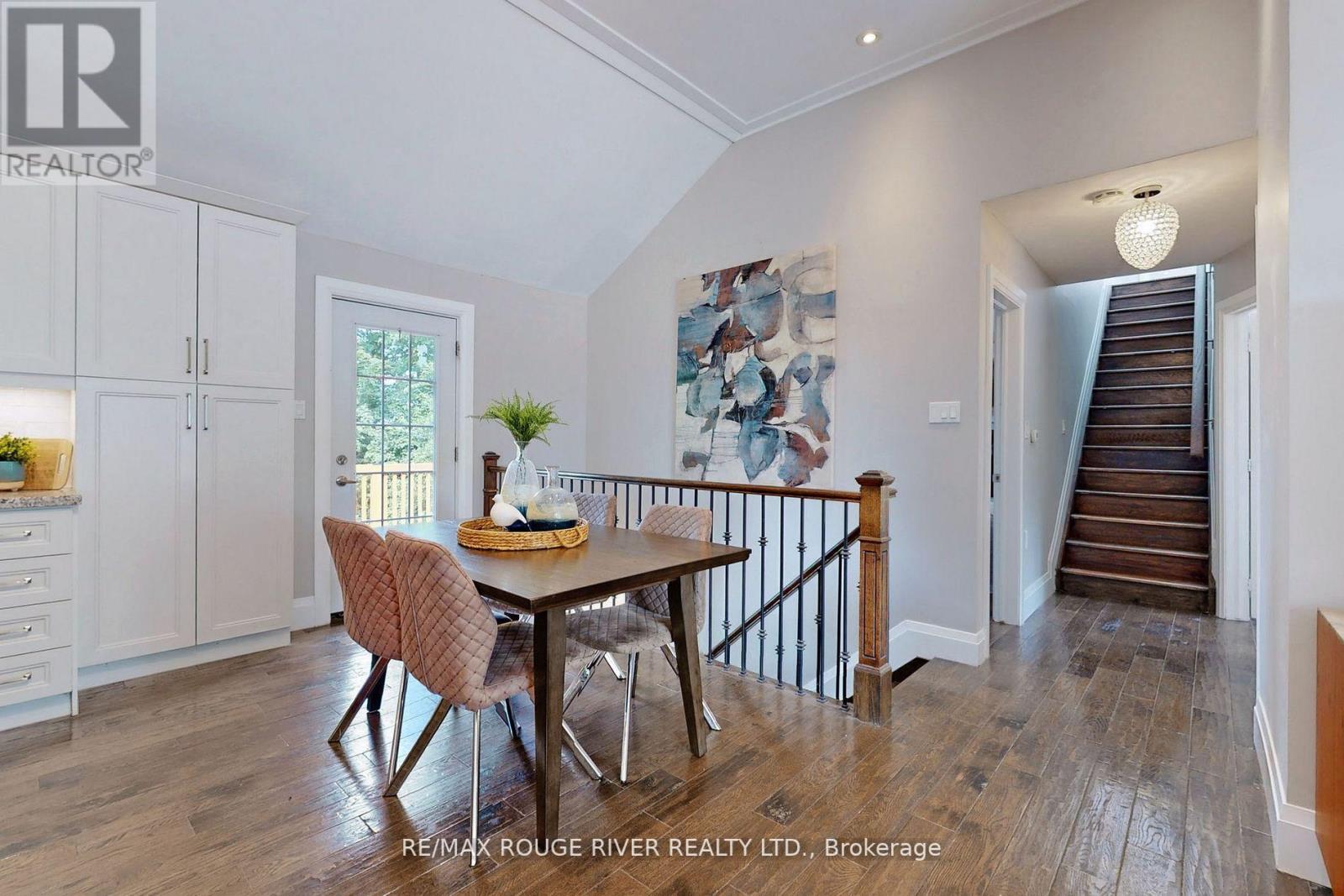 181 RIDGEWOOD RD