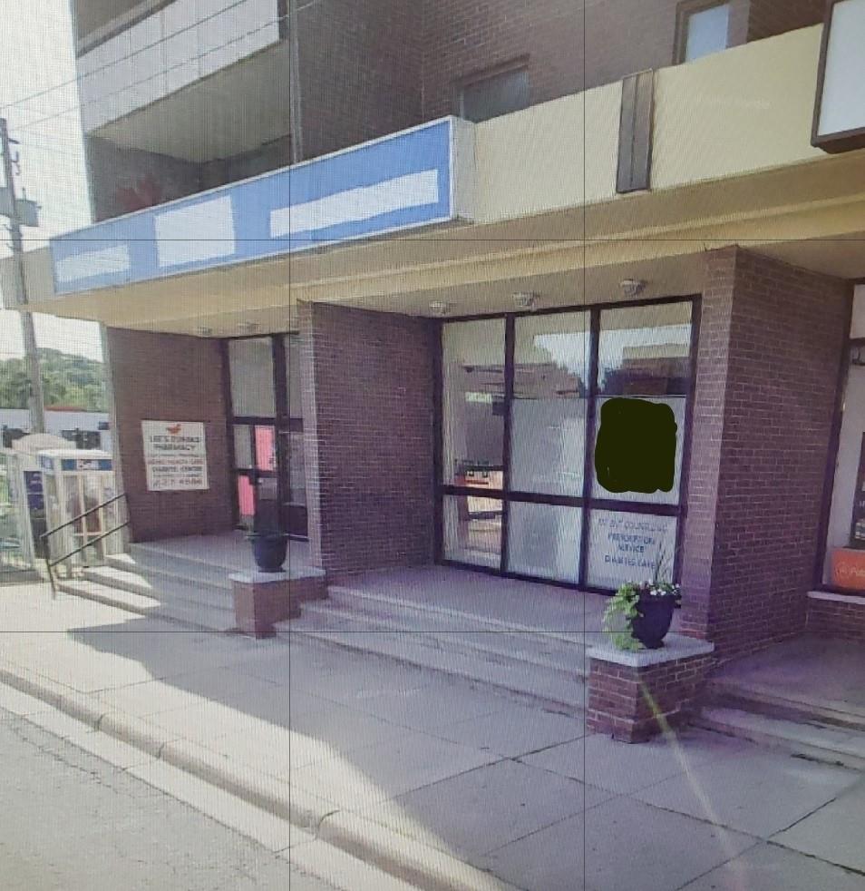 58 King Street E