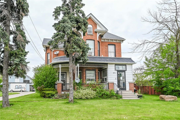 441 BARTON Street, Stoney Creek