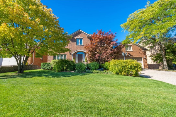 1305 Roseto Court, Burlington