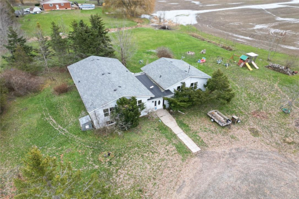 153 NIECE Road, Dunnville