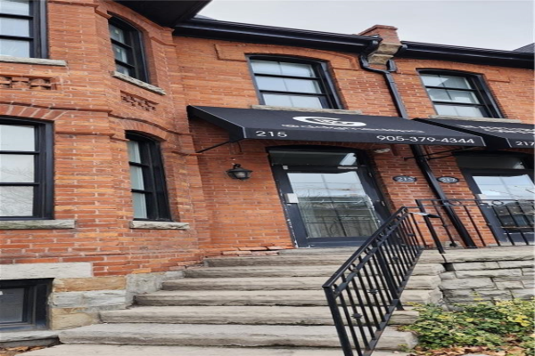 215 MAIN Street W, Hamilton