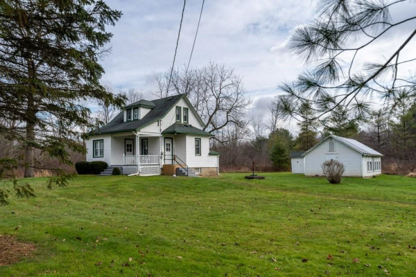 294 GORE A Road, Dunnville